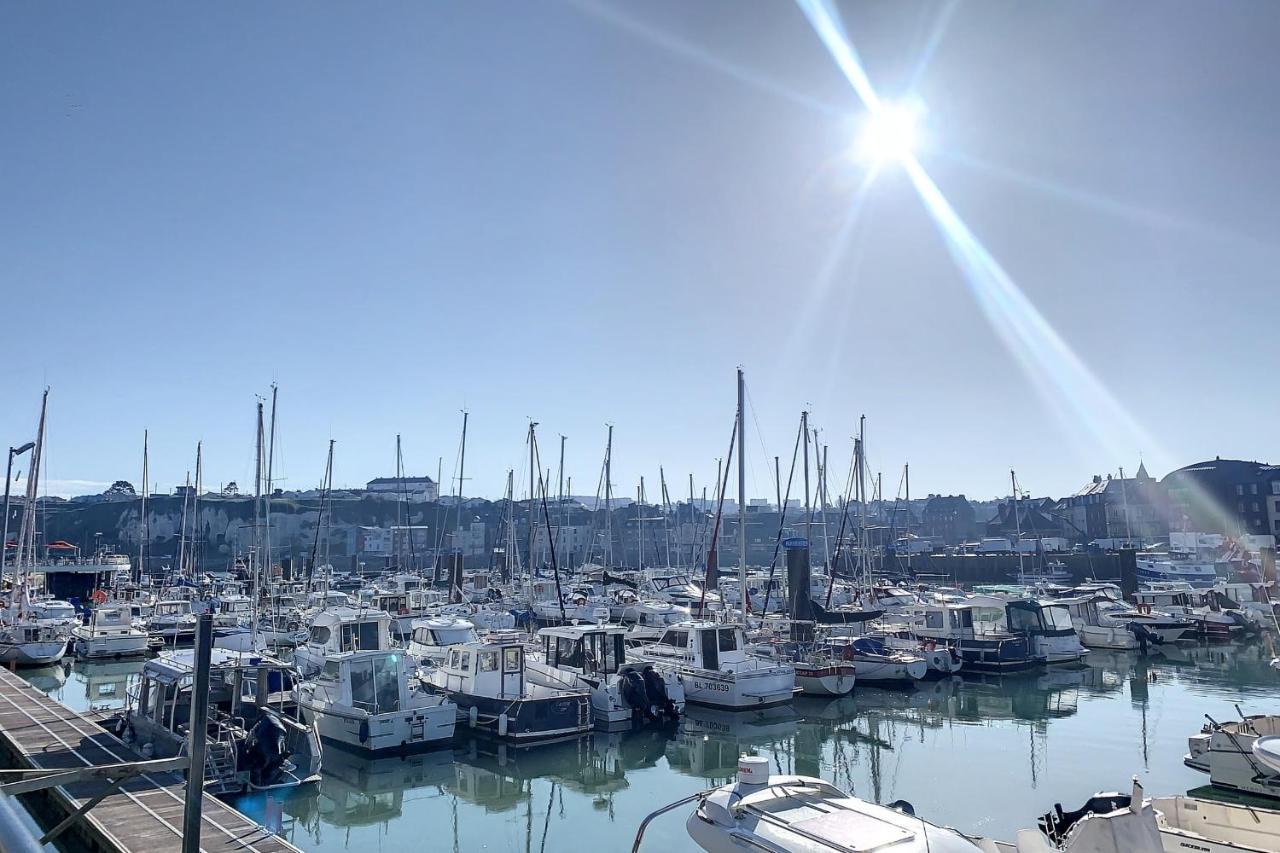 Apartamento Les Arcades Vue Port 1er étage Dieppe Exterior foto